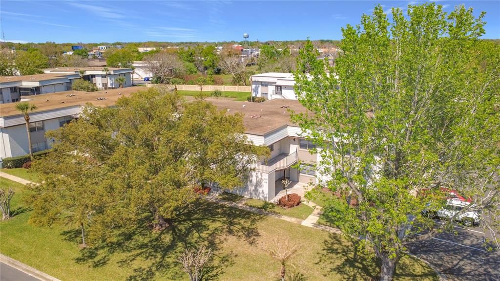 На продажу: $229,995 (2 спален, 2 ванн, 918 Квадратных фут)