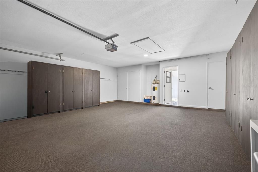 合同活跃: $189,900 (2 贝兹, 2 浴室, 1257 平方英尺)