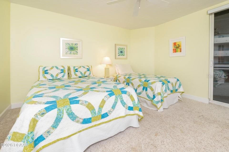 En Venta: $624,000 (3 camas, 3 baños, 2065 Pies cuadrados)