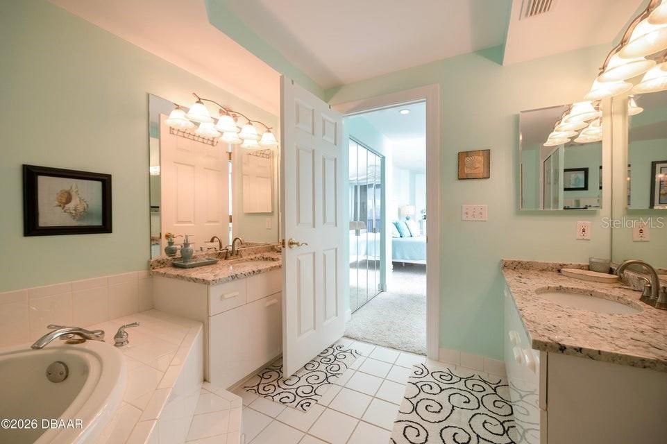 En Venta: $624,000 (3 camas, 3 baños, 2065 Pies cuadrados)