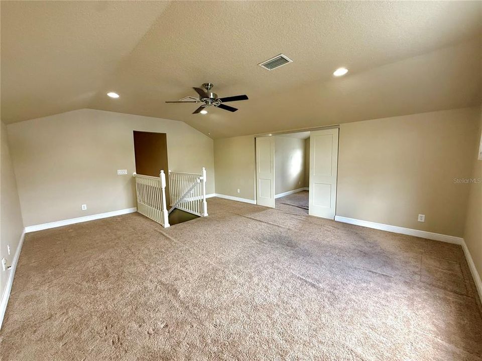 For Sale: $489,000 (4 beds, 2 baths, 3708 Square Feet)