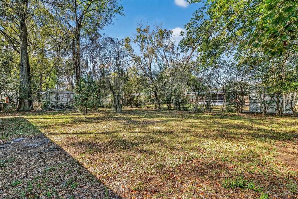 Active With Contract: $219,900 (3 beds, 1 baths, 1169 Square Feet)