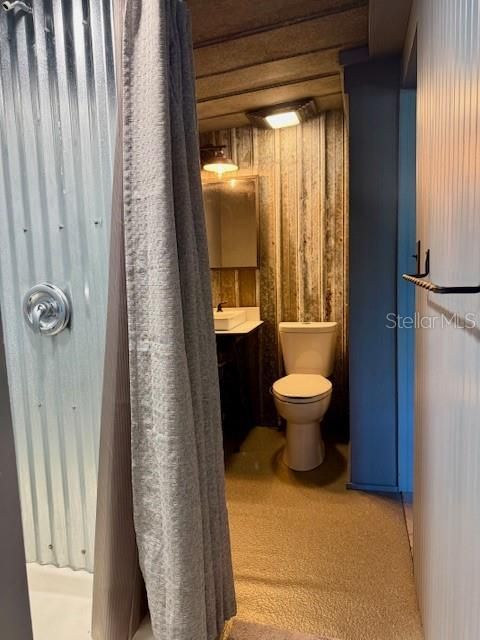 На продажу: $229,000 (2 спален, 2 ванн, 1068 Квадратных фут)