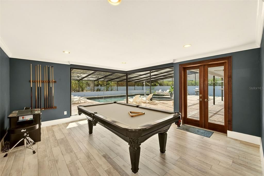 Activo con contrato: $1,390,000 (6 camas, 6 baños, 4922 Pies cuadrados)