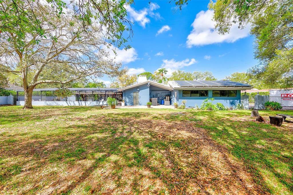 Activo con contrato: $1,390,000 (6 camas, 6 baños, 4922 Pies cuadrados)