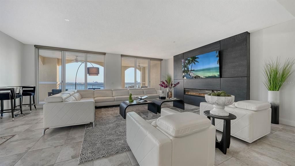Activo con contrato: $1,539,999 (3 camas, 4 baños, 4244 Pies cuadrados)