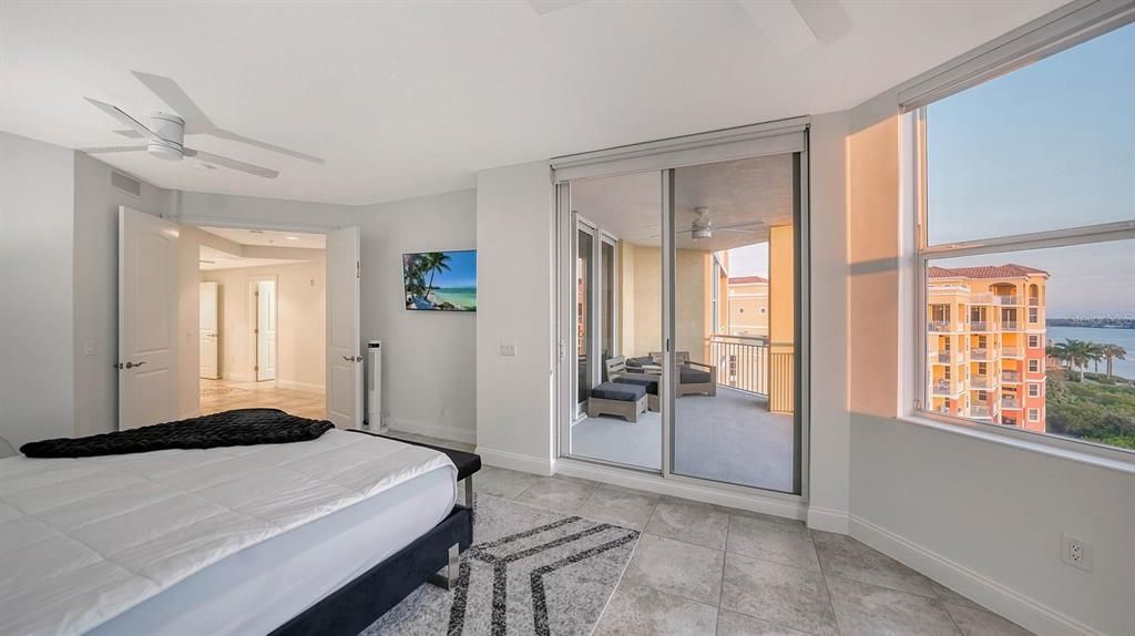 Activo con contrato: $1,539,999 (3 camas, 4 baños, 4244 Pies cuadrados)