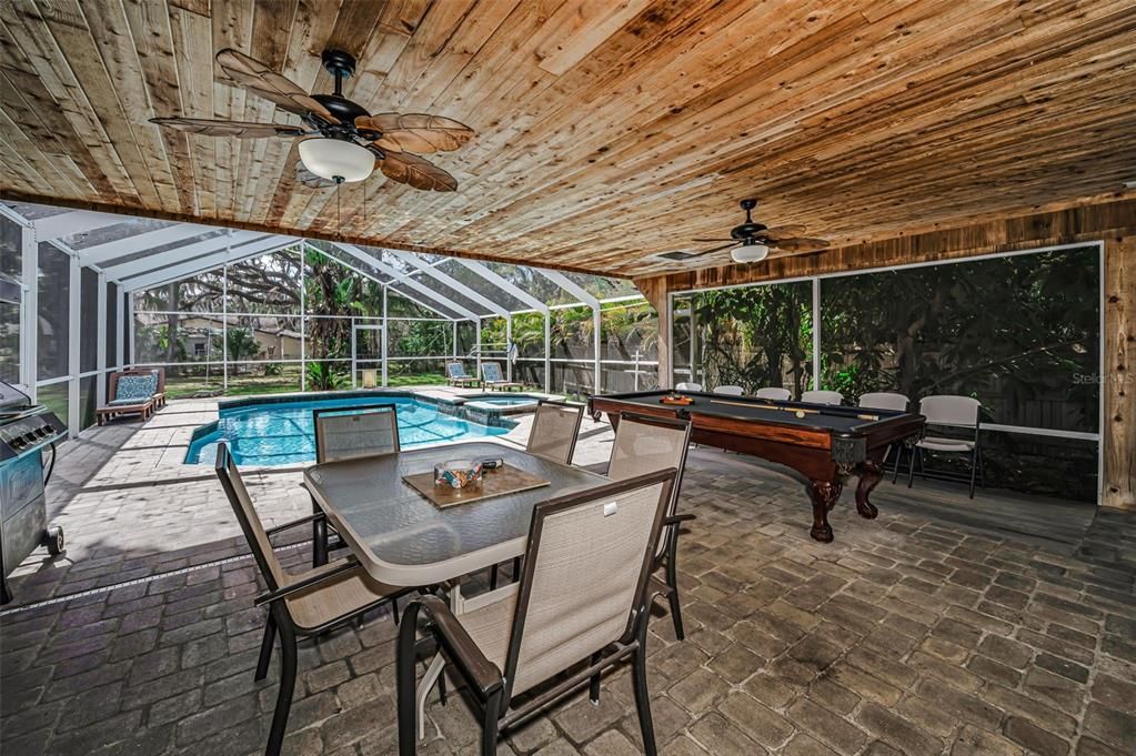 En Venta: $1,099,000 (5 camas, 6 baños, 3505 Pies cuadrados)