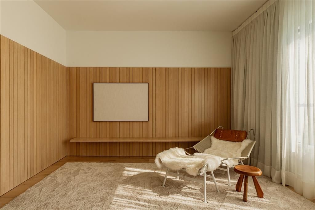 Activo con contrato: $3,249,000 (5 camas, 5 baños, 5111 Pies cuadrados)