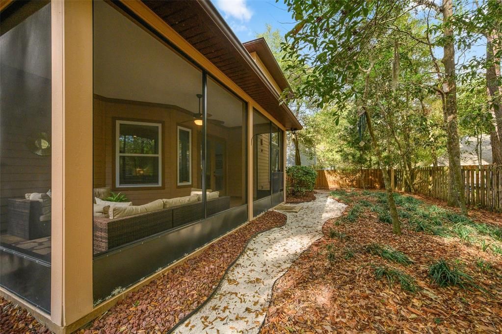 Active With Contract: $595,000 (4 beds, 3 baths, 2893 Square Feet)