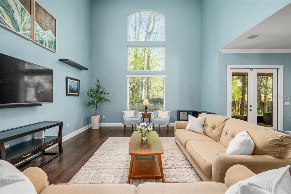 Active With Contract: $595,000 (4 beds, 3 baths, 2893 Square Feet)