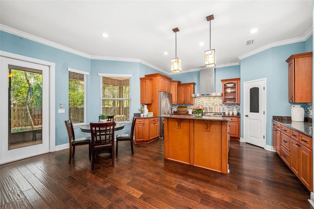 Active With Contract: $595,000 (4 beds, 3 baths, 2893 Square Feet)