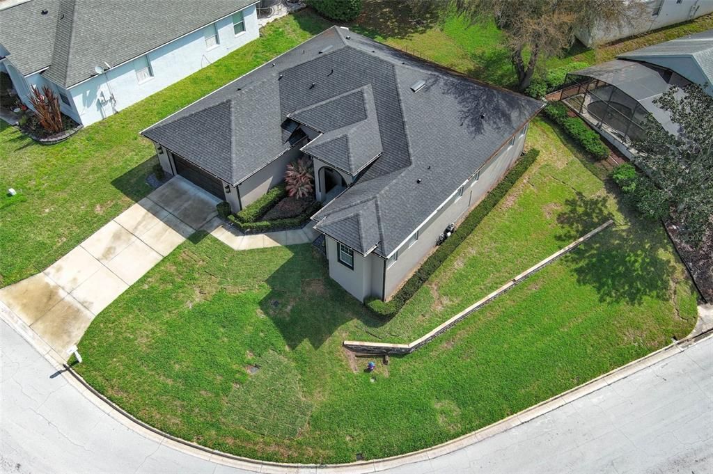 Activo con contrato: $479,900 (4 camas, 3 baños, 2294 Pies cuadrados)