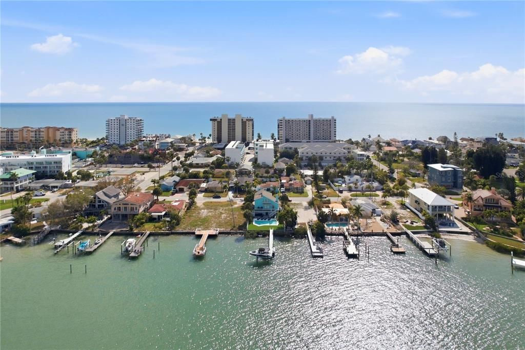 En Venta: $575,000 (3 camas, 2 baños, 1103 Pies cuadrados)