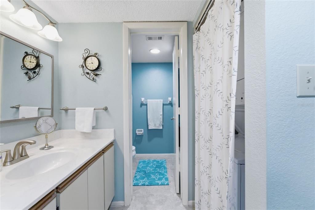 Active With Contract: $135,000 (2 beds, 2 baths, 838 Square Feet)