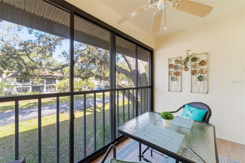 Active With Contract: $135,000 (2 beds, 2 baths, 838 Square Feet)