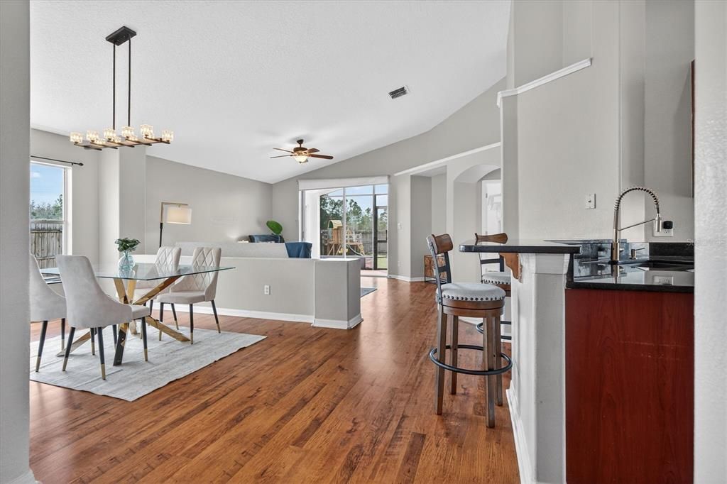 For Sale: $410,000 (4 beds, 2 baths, 1769 Square Feet)