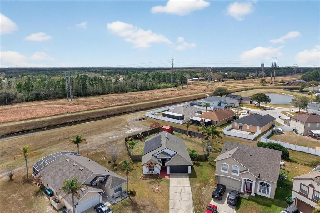 For Sale: $410,000 (4 beds, 2 baths, 1769 Square Feet)