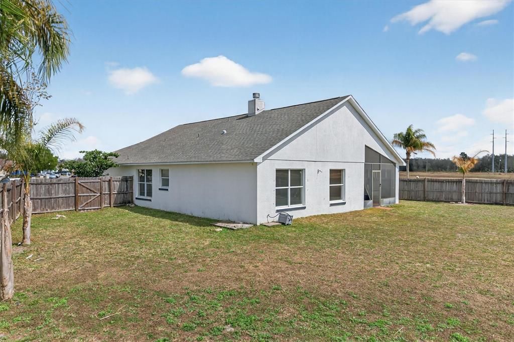 For Sale: $410,000 (4 beds, 2 baths, 1769 Square Feet)