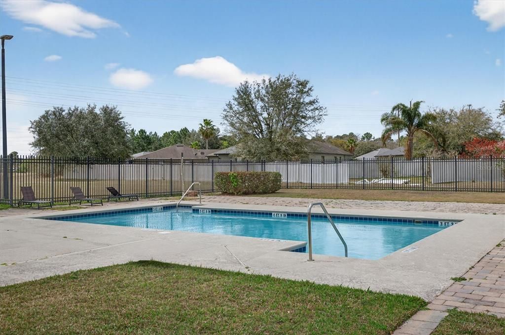 For Sale: $410,000 (4 beds, 2 baths, 1769 Square Feet)
