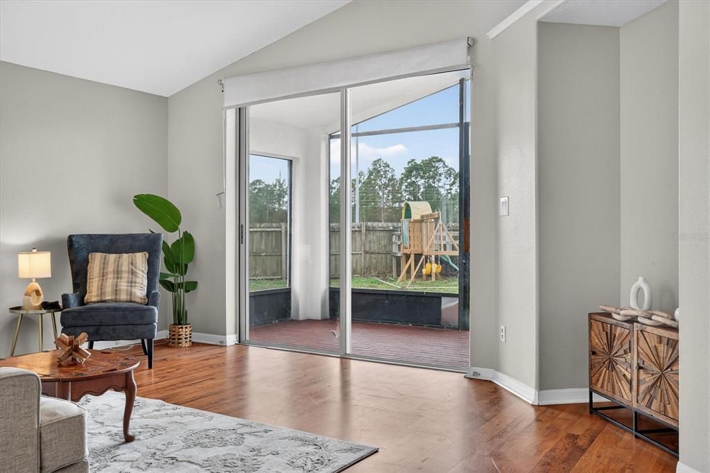 For Sale: $410,000 (4 beds, 2 baths, 1769 Square Feet)