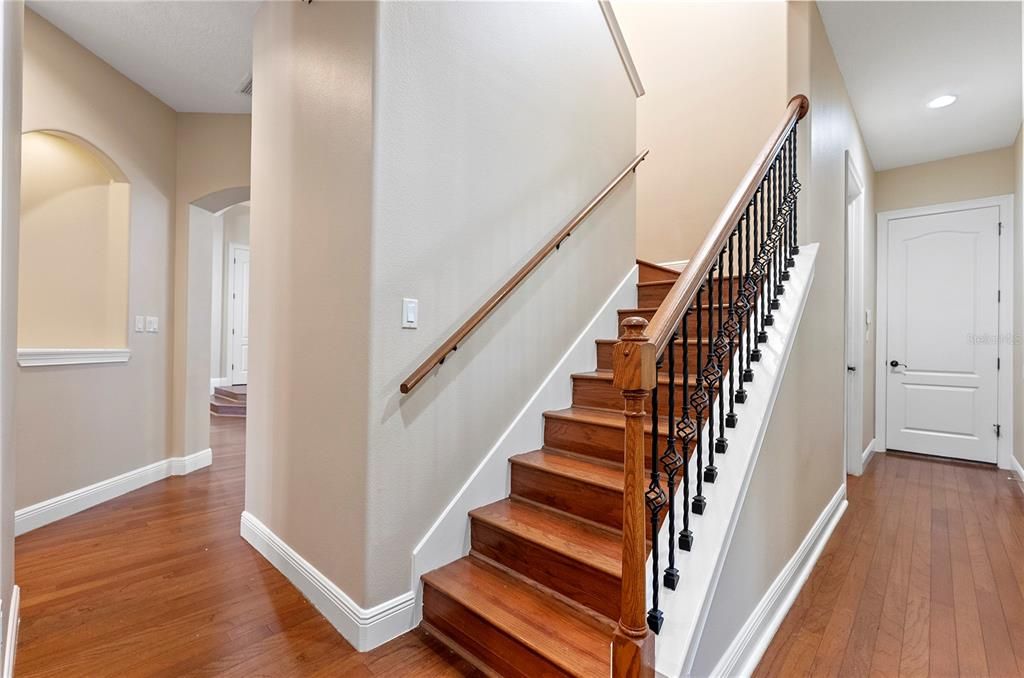 For Sale: $1,100,000 (4 beds, 4 baths, 3374 Square Feet)