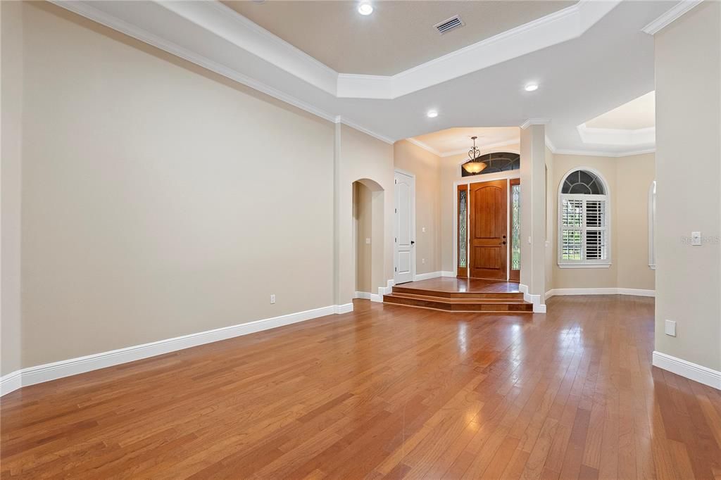 For Sale: $1,100,000 (4 beds, 4 baths, 3374 Square Feet)
