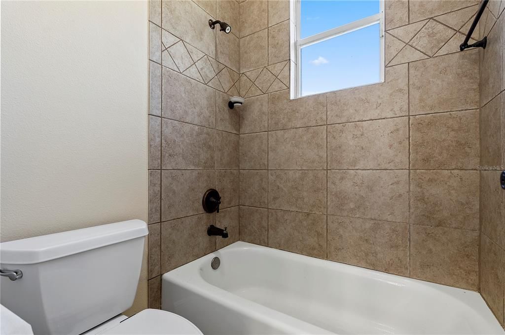 For Sale: $1,100,000 (4 beds, 4 baths, 3374 Square Feet)