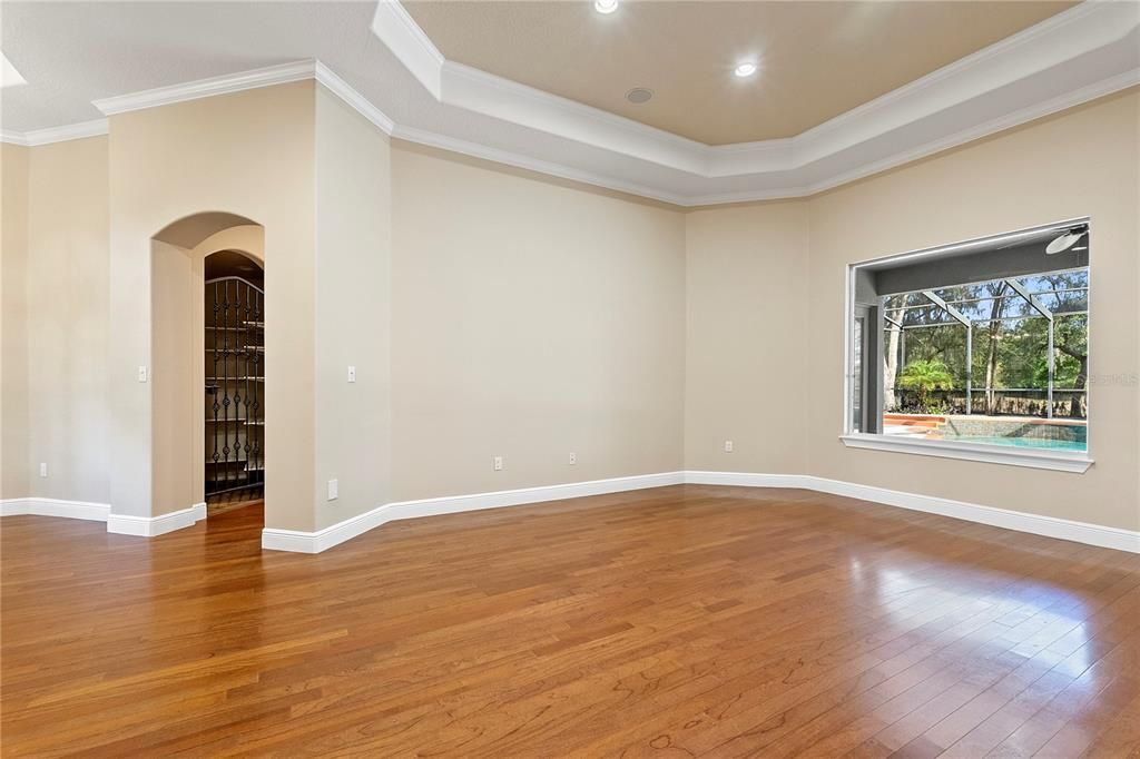 For Sale: $1,100,000 (4 beds, 4 baths, 3374 Square Feet)