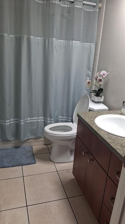 Active With Contract: $269,999 (4 beds, 2 baths, 1304 Square Feet)