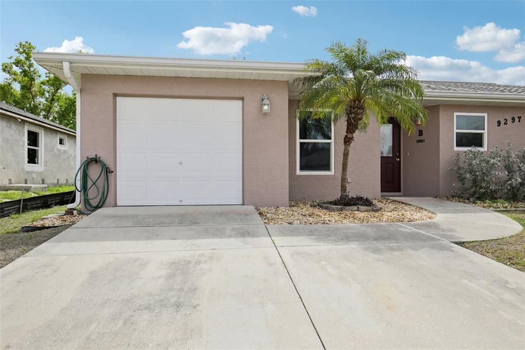 Active With Contract: $410,000 (4 beds, 0 baths, 1996 Square Feet)