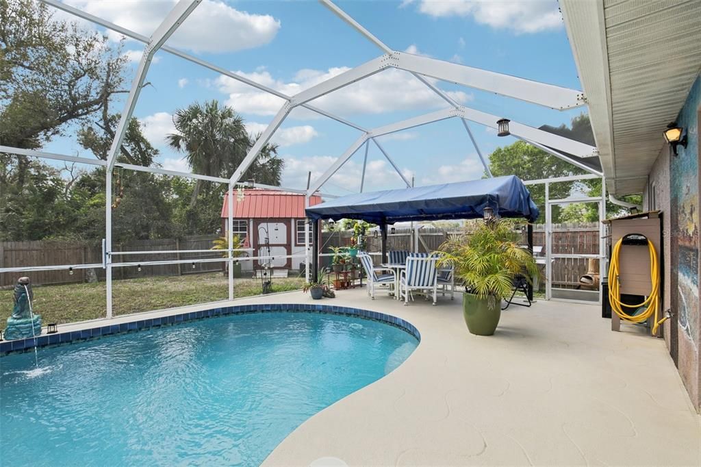 Active With Contract: $410,000 (4 beds, 0 baths, 1996 Square Feet)