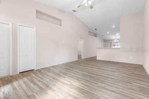For Sale: $565,000 (7 beds, 0 baths, 3123 Square Feet)