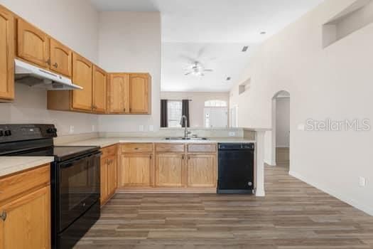 For Sale: $565,000 (7 beds, 0 baths, 3123 Square Feet)