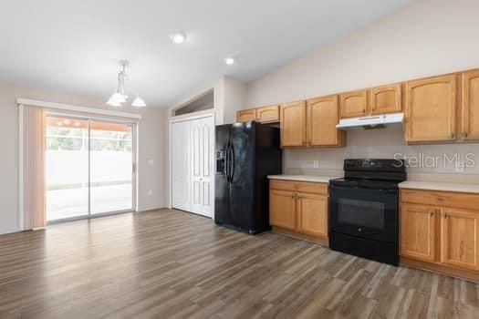 For Sale: $565,000 (7 beds, 0 baths, 3123 Square Feet)