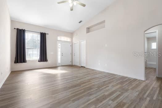 For Sale: $565,000 (7 beds, 0 baths, 3123 Square Feet)