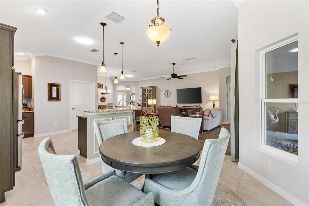 En Venta: $564,900 (3 camas, 2 baños, 1914 Pies cuadrados)