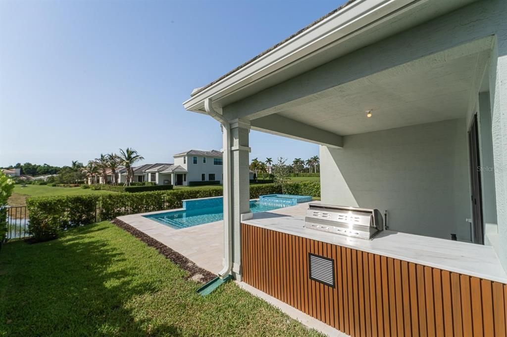 Active With Contract: $995,000 (5 beds, 4 baths, 3150 Square Feet)
