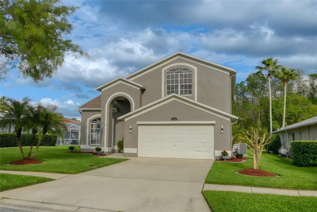 Active With Contract: $775,000 (6 beds, 3 baths, 3097 Square Feet)