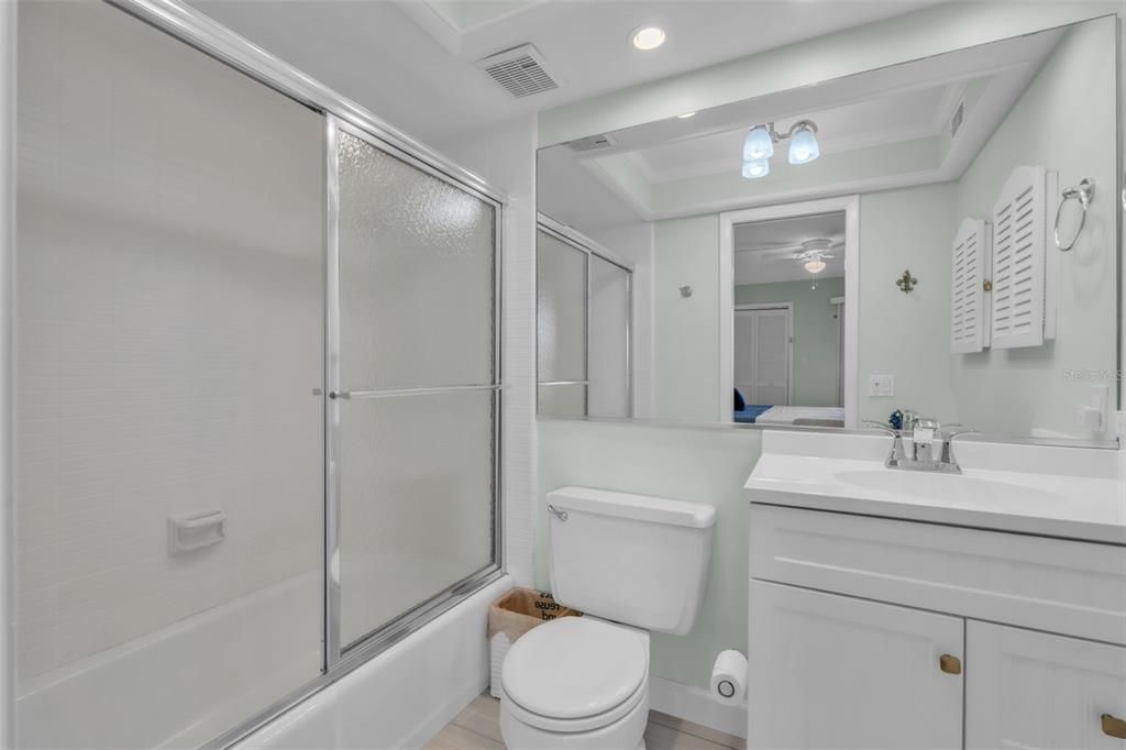 En Venta: $549,000 (2 camas, 2 baños, 1179 Pies cuadrados)