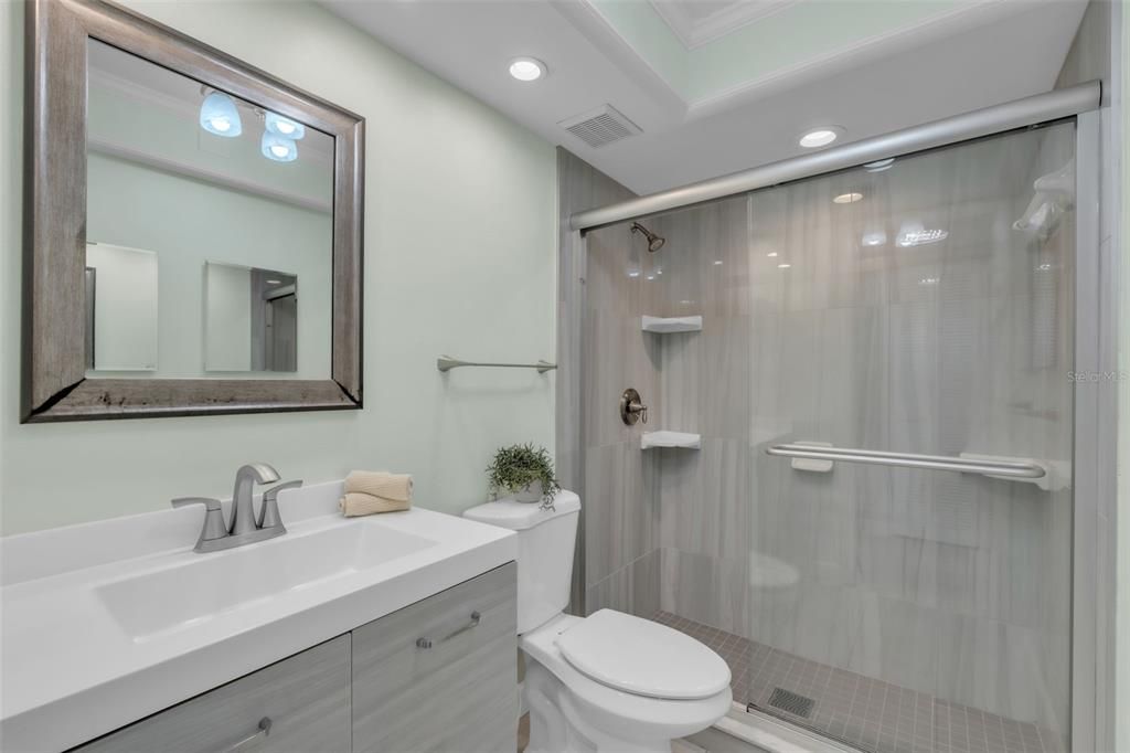 En Venta: $549,000 (2 camas, 2 baños, 1179 Pies cuadrados)