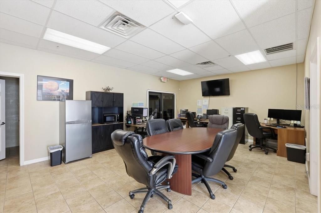 For Sale: $239,500 (0 beds, 0 baths, 1620 Square Feet)