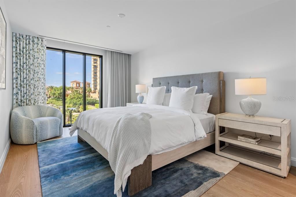For Sale: $5,823,000 (3 beds, 3 baths, 3477 Square Feet)