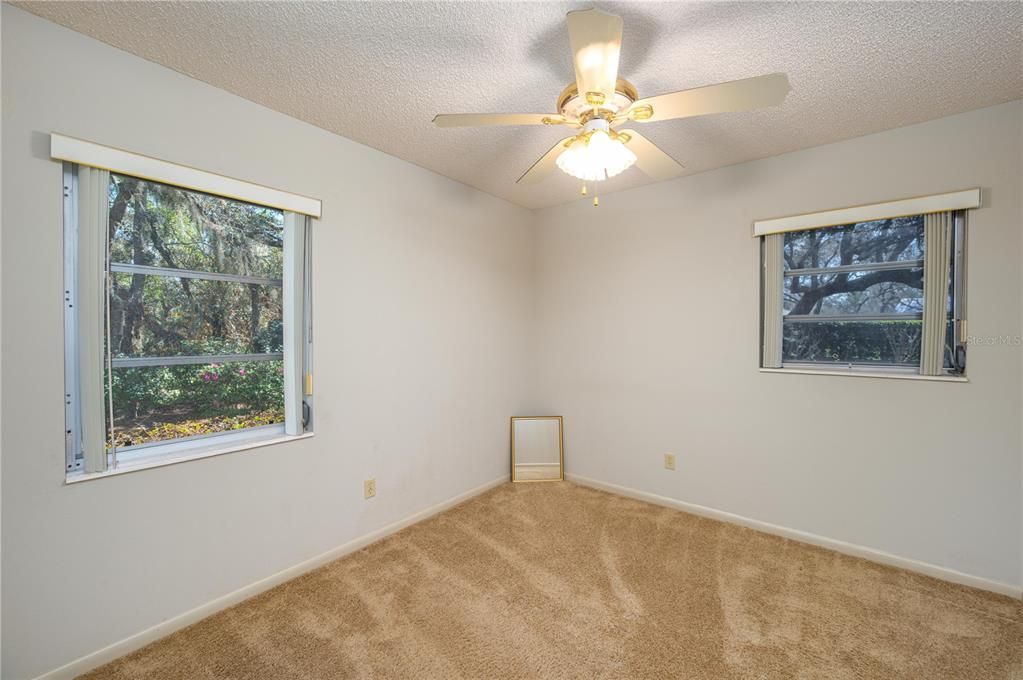 For Sale: $399,900 (3 beds, 2 baths, 1632 Square Feet)