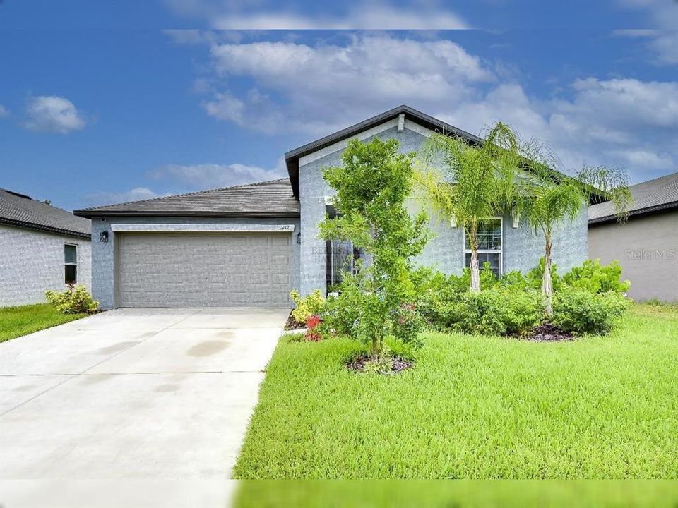 For Rent: $2,300 (3 beds, 2 baths, 1540 Square Feet)