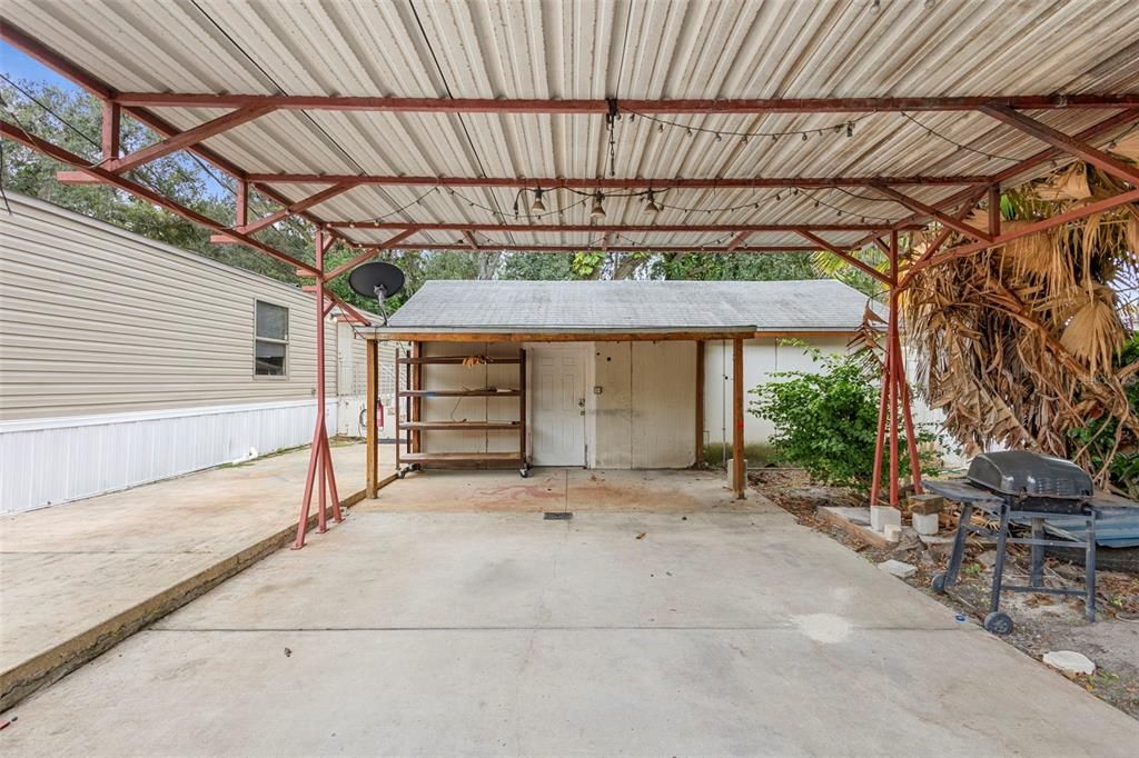 Active With Contract: $235,000 (3 beds, 2 baths, 1200 Square Feet)