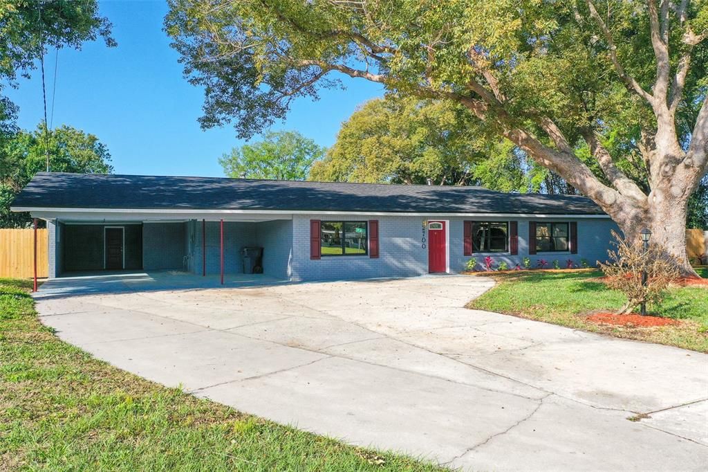 Active With Contract: $399,990 (4 beds, 3 baths, 1968 Square Feet)