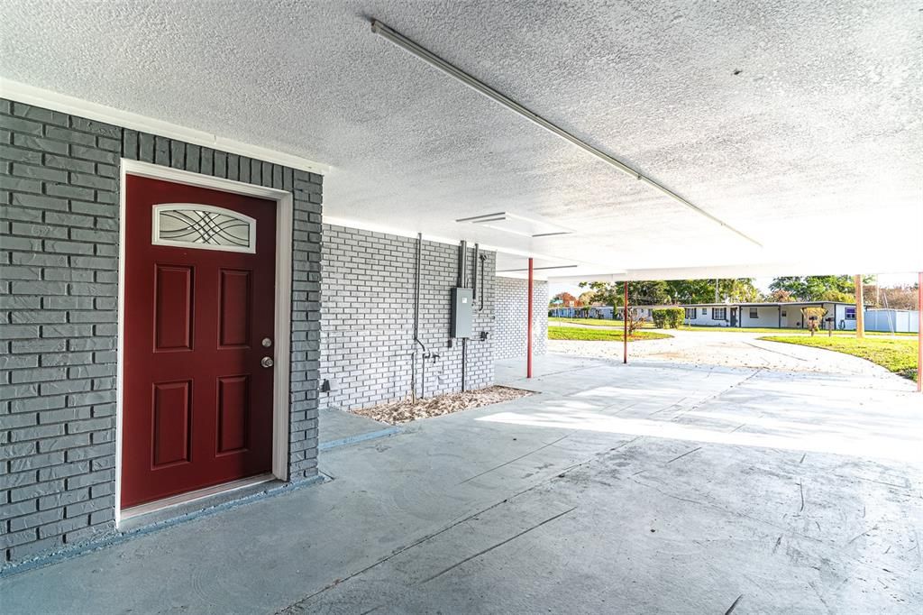 Active With Contract: $399,990 (4 beds, 3 baths, 1968 Square Feet)