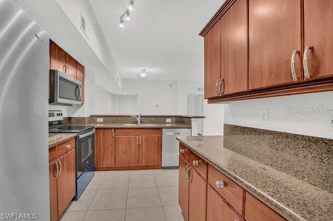 En Renta: $1,850 (3 camas, 2 baños, 1500 Pies cuadrados)