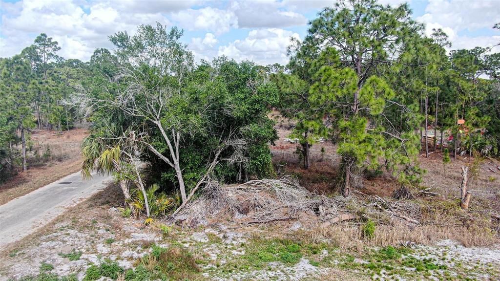 На продажу: $20,000 (0.23 acres)